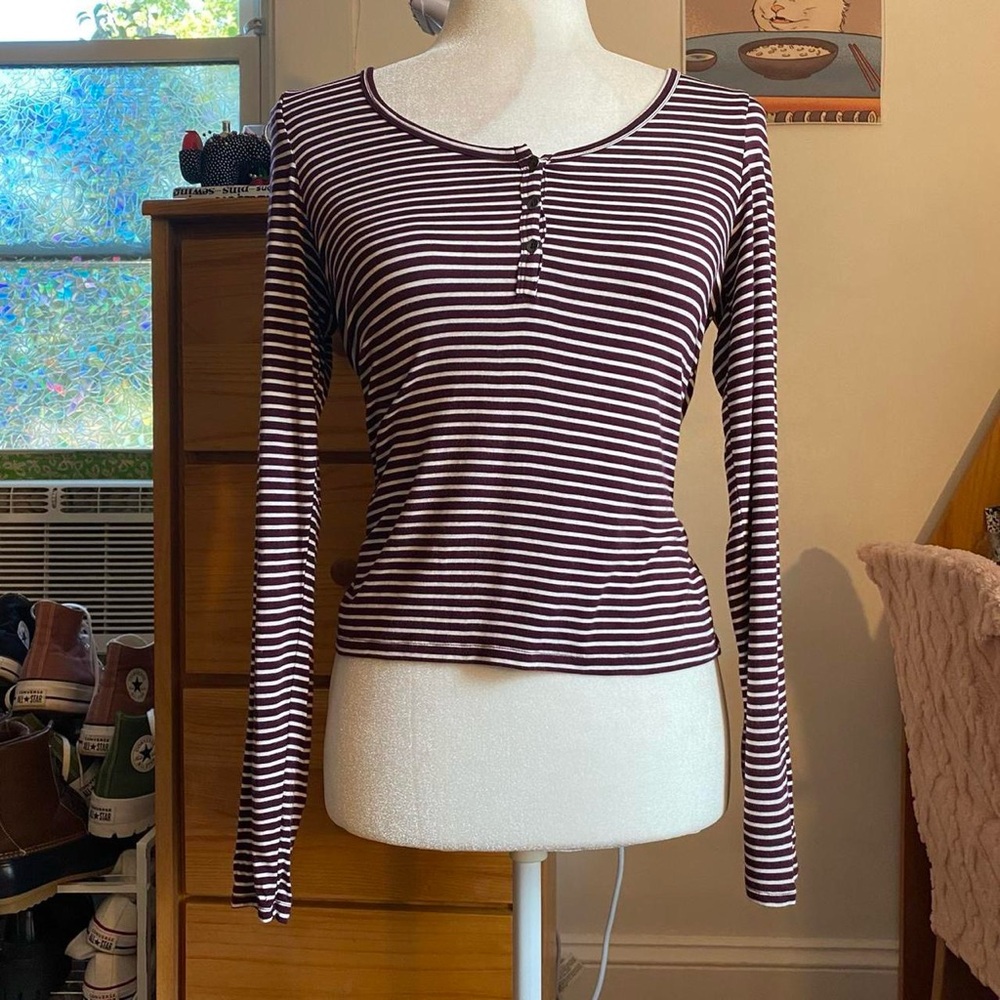 American Eagle Outfitters Dark Red Burgundy White Striped Long Sleeve Henley Top